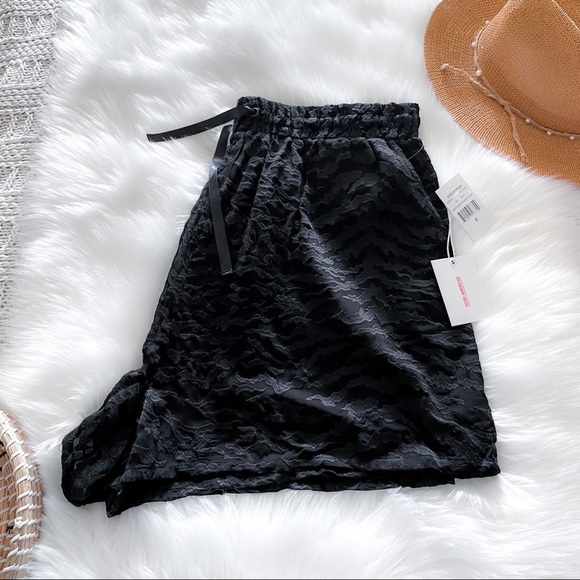 Good American Lush Sheer Zebra Running Shorts 2XL - Picture 2 of 10